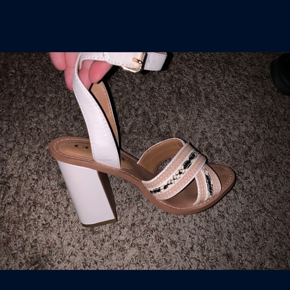 Coach Wedges - Picture 5 of 6